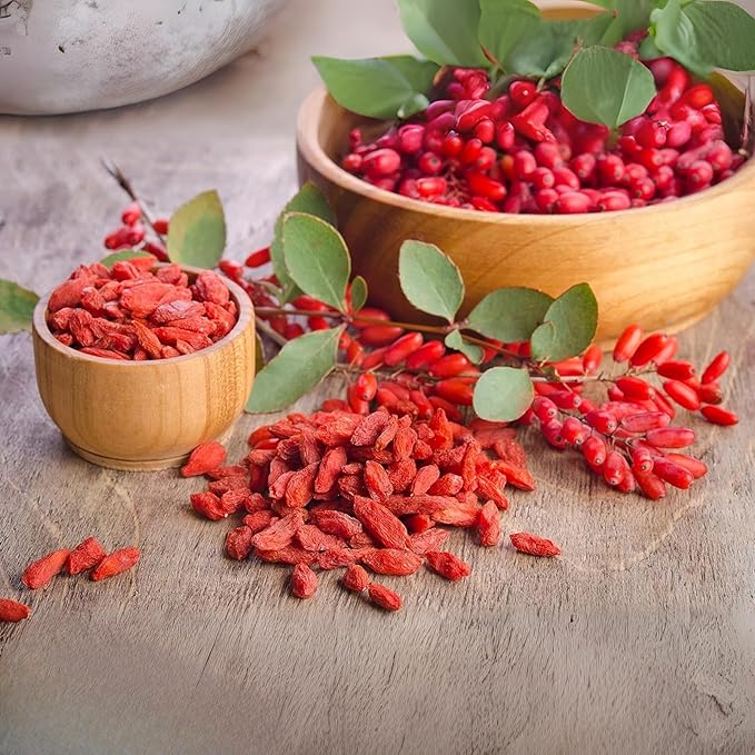 Anna and Sarah Organic Dried Goji Berries, 2 Lbs in Resealable Bag